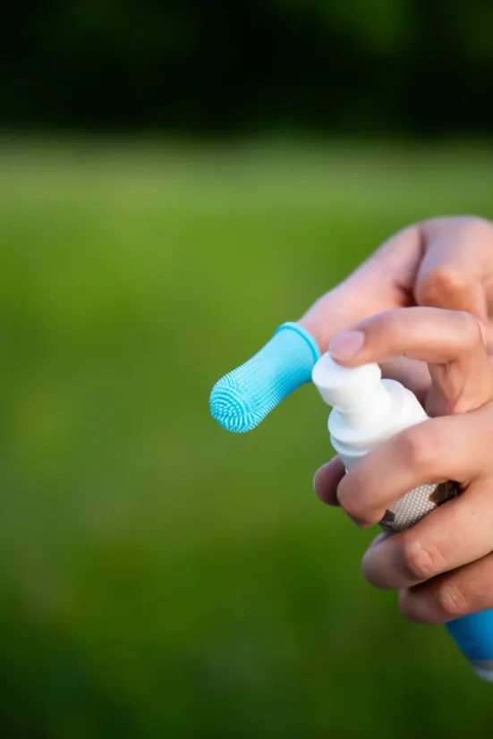 Amarago silikonový zubní kartáček na prst